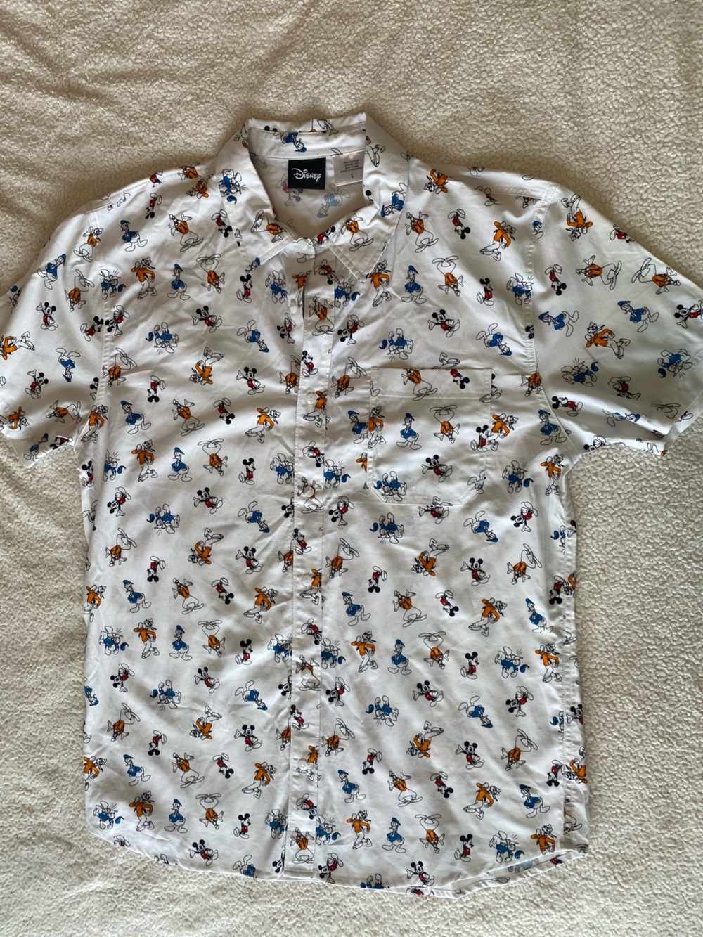 Disney Store Mickey Donald Goofy All Over Print Button Down Shirt Men’s Large